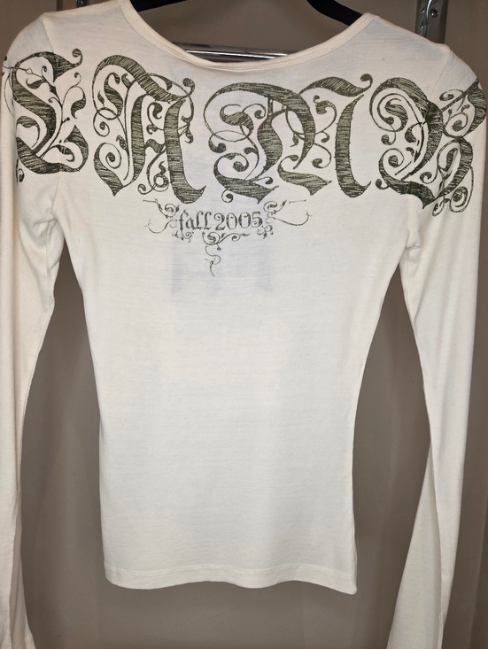 L.A.M.B. Tops - L.A.M.B. by Gwen Stefani Cream Ornate Rib Tee Long-Sleeve Graphic Top